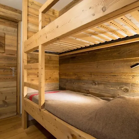 Apartment Les Brigues - Avec Vue Sur La Montagne Et Acces Aux Pistes Courchevel