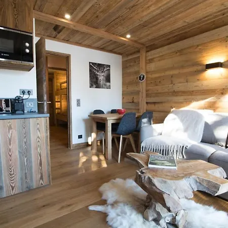 Les Brigues - Avec Vue Sur La Montagne Et Acces Aux Pistes Appartement *