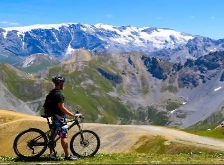 Appartement Les Brigues - Avec Vue Sur La Montagne Et Acces Aux Pistes Courchevel